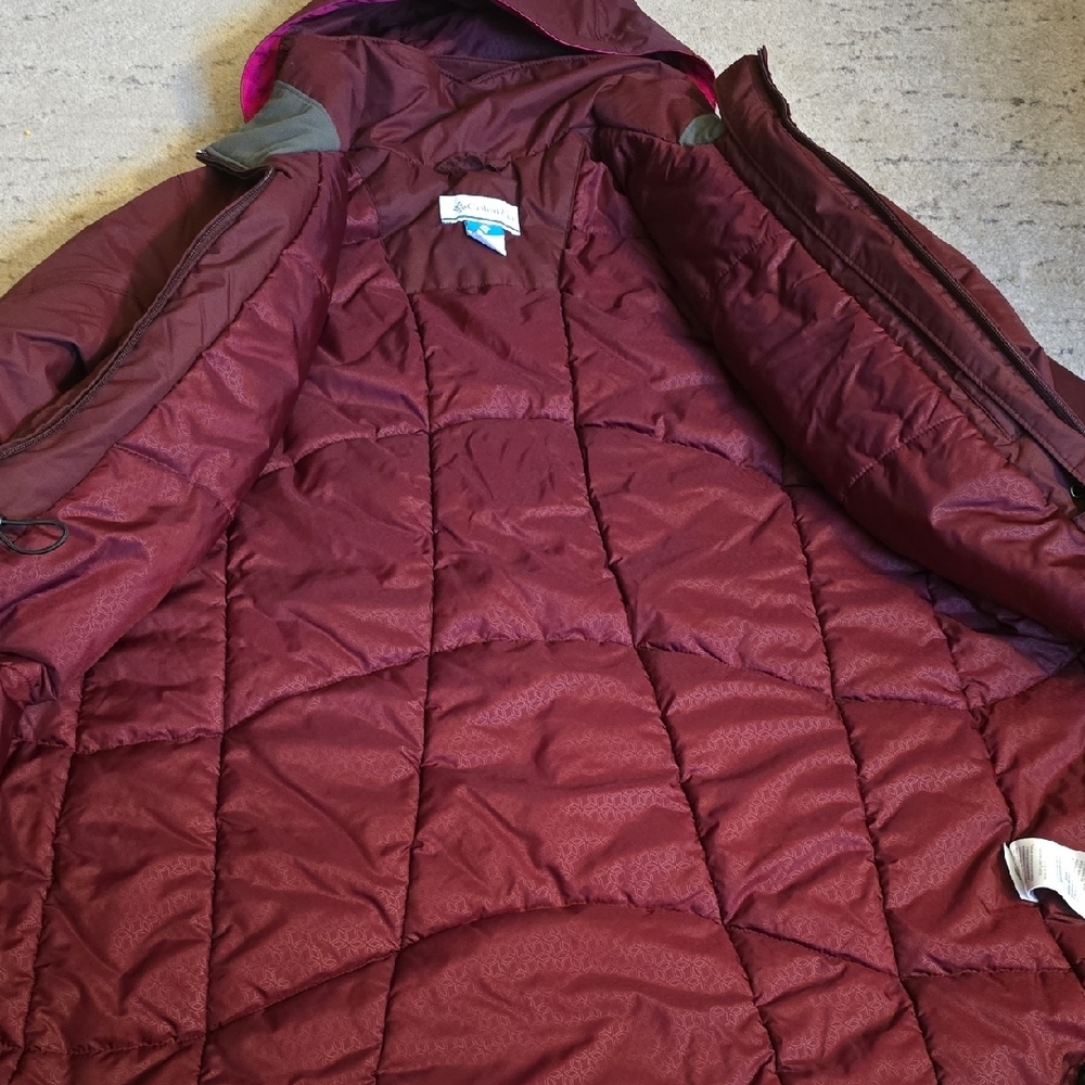 Columbia Women's Burgundy Jacket with Pink Accents, Preowned - Picture 5 of 16